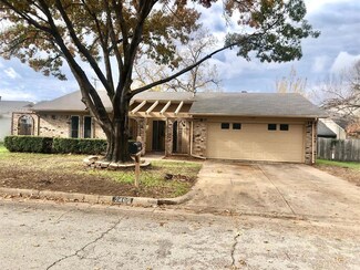 2400 San Diego Dr, Arlington, TX 76015
