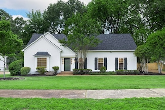 8310 Heatherglen Dr, Germantown, TN 38138