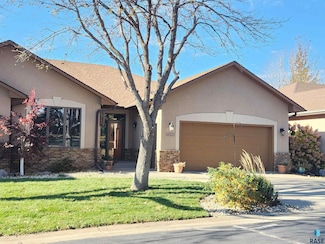 2605 S Big Timber Place, Sioux Falls, SD 57105