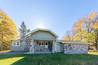 2299 Slizewski Rd, Rhinelander, WI 54501