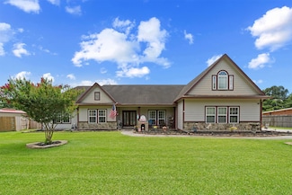 210 Southwood Cir, Baytown, TX 77520