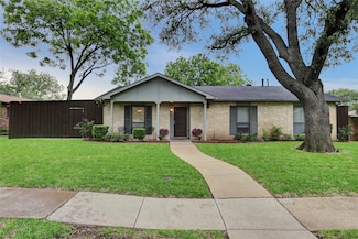 1918 Addington Dr, Carrollton, TX 75007