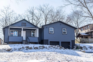 85 Jerusha Ave, Elgin, IL 60123