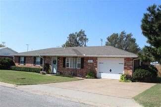 101 Camargo St, Vici, OK 73859