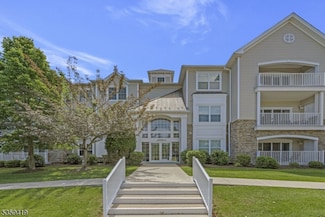 6302 Westover Way, Somerset, NJ 08873