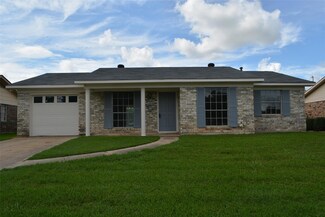 1521 Holiday Place, Bossier City, LA 71112