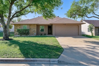 1006 Cresswell Dr, Pflugerville, TX 78660