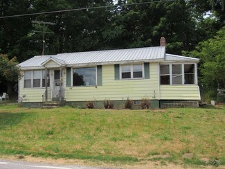 2332 Highgate Rd, Saint Albans, VT 05478