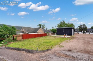 121 Pawnee Ave, Manitou Springs, CO 80829