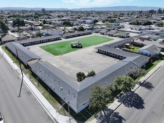 1324 N Broadway, Santa Maria, CA 93454