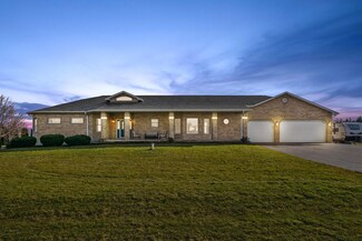 15606 Douglas Ave, Sandwich, IL 60548