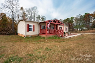 5951 Great Divide, Claremont, NC 28610