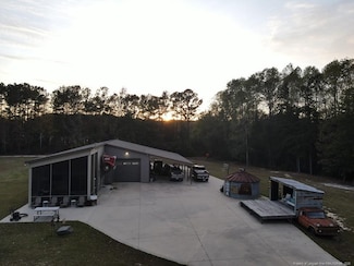 5671 Stewart Rd, Wade, NC 28395