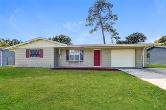 3502 Beacon Square Dr, Holiday, FL 34691