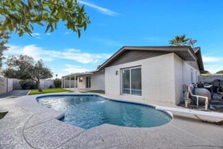 4139 W Shaw Butte Dr, Phoenix, AZ 85029