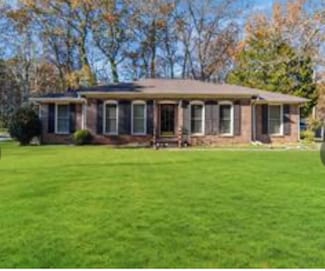 348 Pine Forest Dr, Lawrenceville, GA 30046