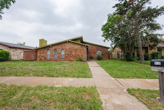 3110 Nutmeg Ln, Garland, TX 75044