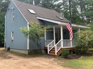 207 Mcgrew Dr, Tamworth, NH 03875