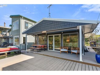 17697 NW Sauvie Island Rd Unit 31, Portland, OR 97231