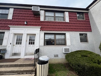 69-50 138th St Unit A, Flushing, NY 11367