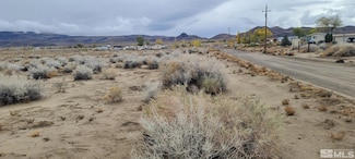 9450 Via Camino St, Silver Springs, NV 89429