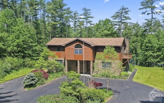 27 Lake Forest Dr, Catskill, NY 12414