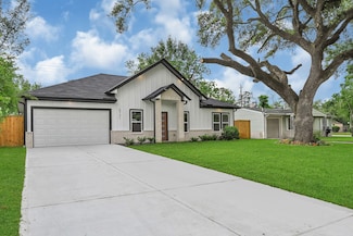 5731 Belvedere St, Houston, TX 77021
