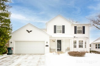 2841 Aldale Dr NE, Grand Rapids, MI 49505