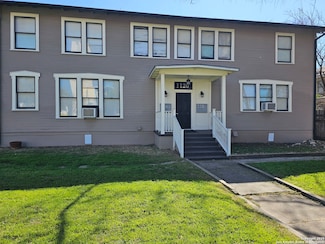 1120 W Woodlawn Ave Unit 3, San Antonio, TX 78201