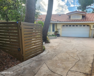 2084 Hillsbury Rd, Westlake Village, CA 91361