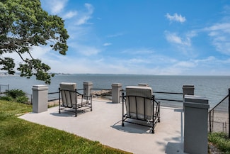 156 Old Kelsey Point Rd, Westbrook, CT 06498