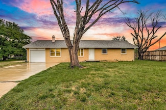 408 N Morris St, Rose Hill, KS 67133