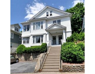 931 Pleasant St, Worcester, MA 01602