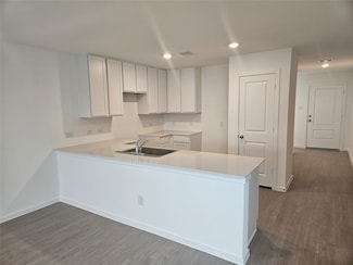 317 Brandi Dr, Wharton, TX 77488