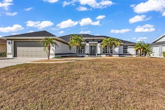 2247 Hamburg Ln, Punta Gorda, FL 33983