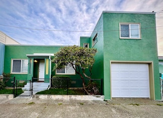 855 G St, Crescent City, CA 95531
