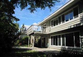 5803 116th Ave SE, Bellevue, WA 98006