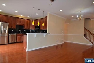 31 Forshee Cir, Montvale, NJ 07645