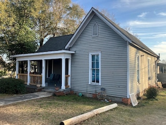 234 Montgomery St, Troy, AL 36081