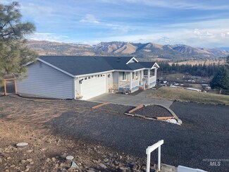 817 Crest, Kamiah, ID 83536