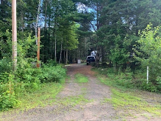 29 Birch Dr, Stratford, NH 03590