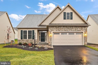 612 Greenbriar Path, Cochranville, PA 19330