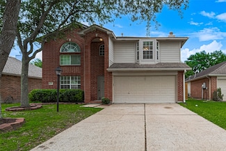 215 Pebble Canyon Ln, Dickinson, TX 77539