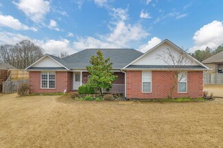 36 Stowecroft Cove, Jackson, TN 38305
