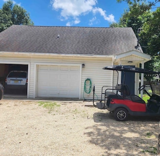 1009 Bay Dr, Surfside Beach, SC 29575