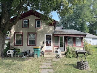 41 Saint Helena St, Perry, NY 14530