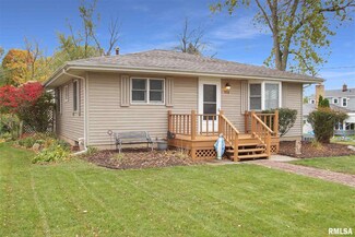 112 N Spring St, Metamora, IL 61548
