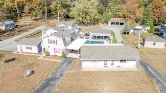 5785 & 5784 E Golden Hills Dr, Monticello, IN 47960