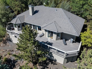1166 NW Redfield Cir, Bend, OR 97701