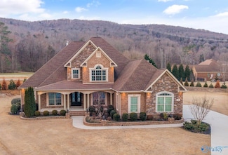 2 Sanders Hill Way, Gurley, AL 35748